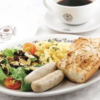 The Coffee Bean & Tea Leaf