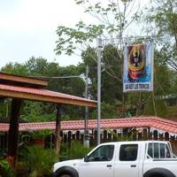 Los Trucos Bar and Restaurant