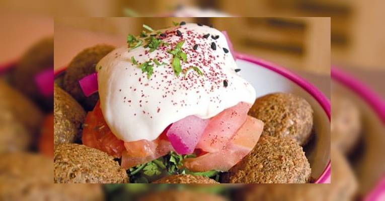 Снимок Zaroob Restaurant and Cafe, Дубай