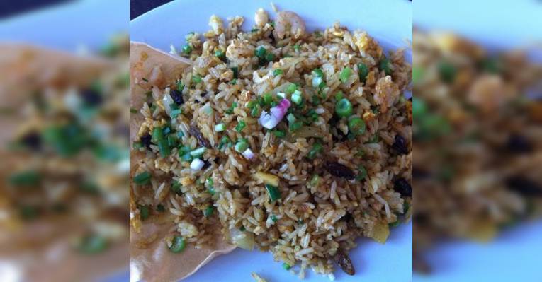 Снимок Top Hill Kitchen, Кучинг