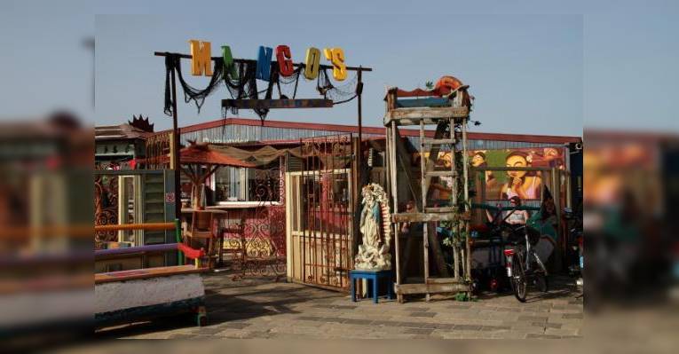 Снимок Mango's Beach Bar and Restaurant, Зандворт