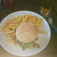 Rea's Bistro Bar and Terrace