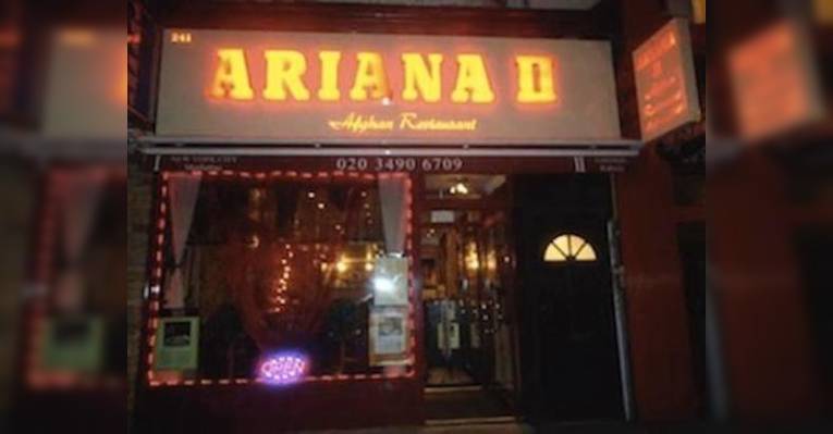 Снимок Ariana II, Лондон