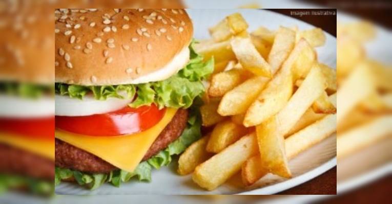 Снимок The Plates Burguer E Grill, Бразилиа