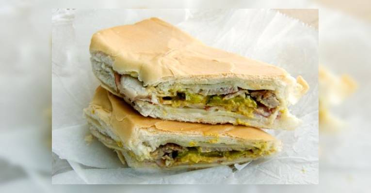 Снимок Frida & Sharo's Cuban Cuisine, Форт-Лодердейл