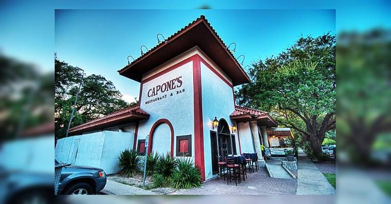Снимок Capone's Bar and Oven, Хьюстон