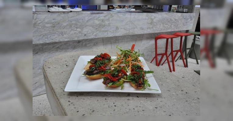 Снимок Marble Bar Bistro, Sunshine Beach