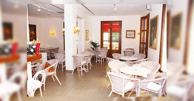 Снимок Mari-lin Cafe Lounge, Пальма-де-Майорка