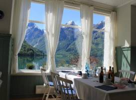 Hjelle Hotel Restaurant