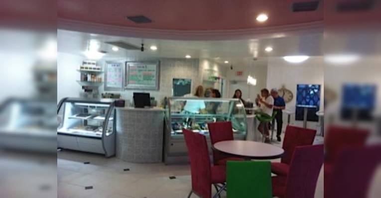 Снимок Alice's Ice Cream Emporium, Форт-Лодердейл