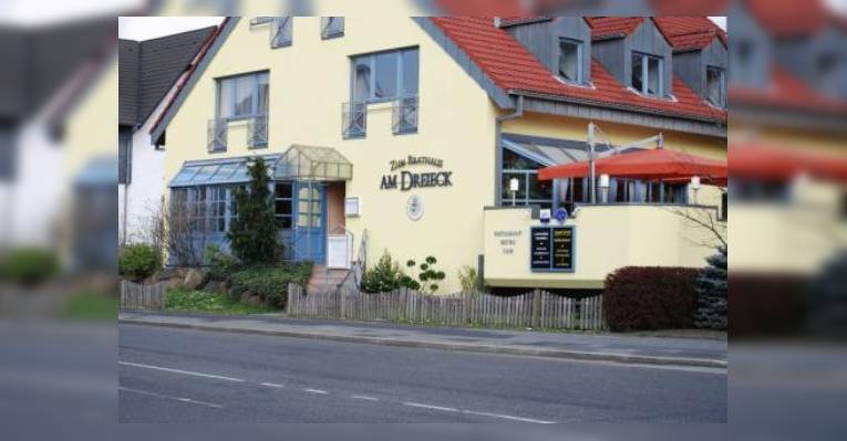 Снимок Zum Brathaus am Dreieck, Лангенфельд