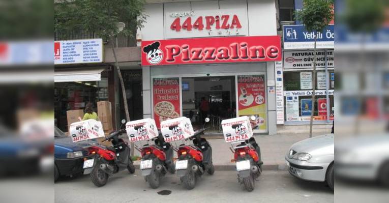 Снимок Pizzaline, Стамбул
