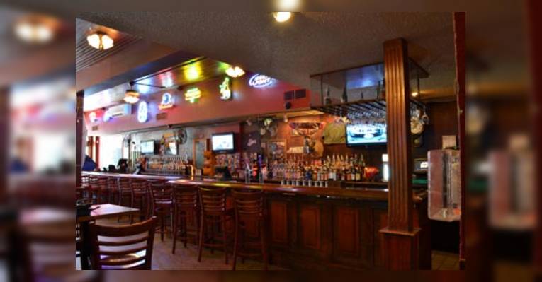 Снимок 5 Bucks Drinkery, Сент-Петерсбург