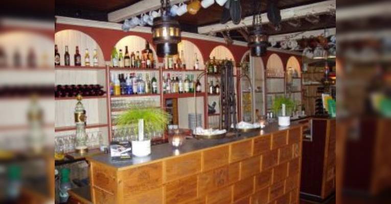 Снимок Truust Kro Restaurant, Faarvang