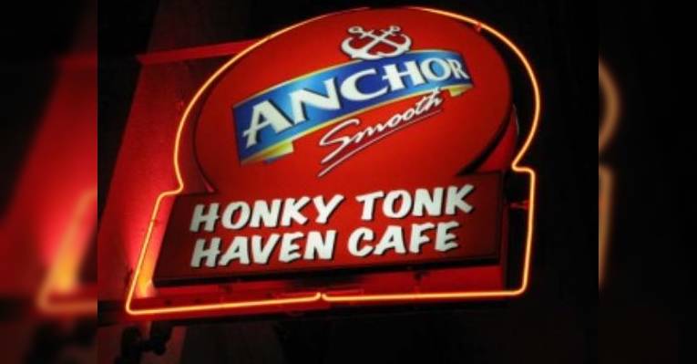 Снимок Honky Tonk Haven, Мелака
