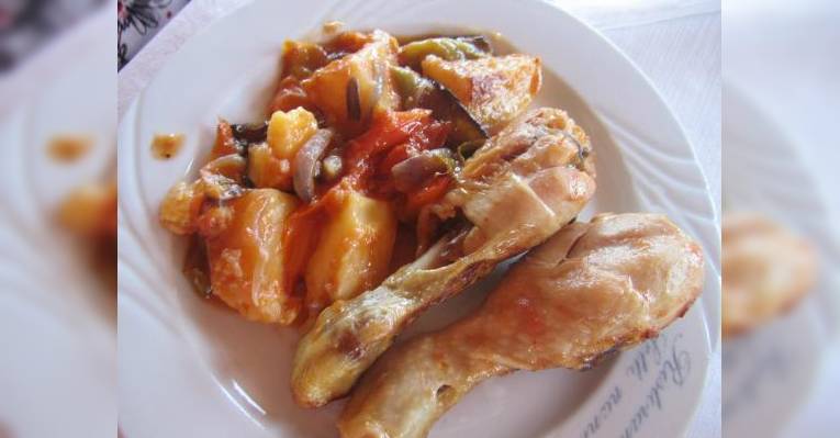 Птица с картофелем