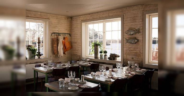 Снимок Restaurang Motorverkstan, Djurhamn