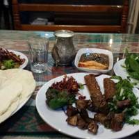 Yener Usta'nin Yeri