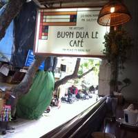 Buon Dua Le Cafe & Restaurant