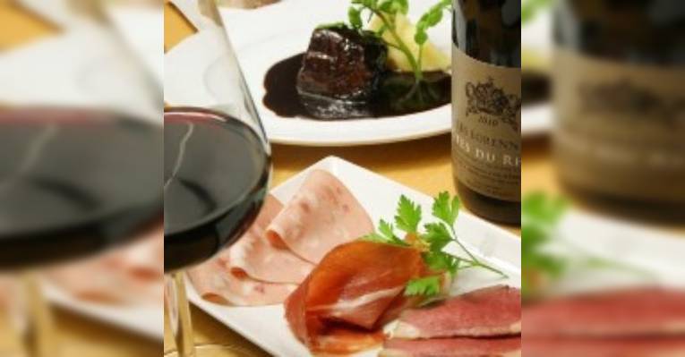 Снимок Winehall 130, Тиёда