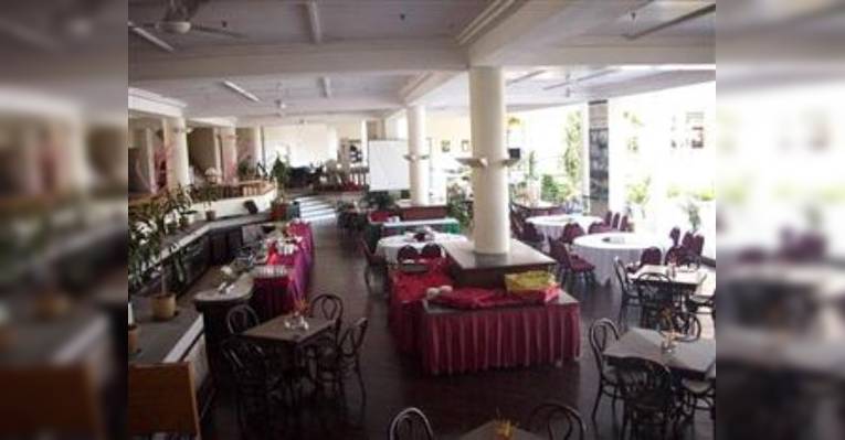 Снимок Capri Restaurant, Лумут