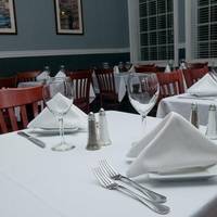 Dinis Restaurant