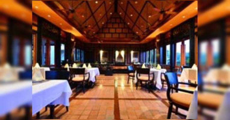 Снимок Ruen Thong Restaurant, Бангкок