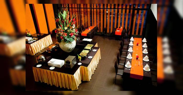 Снимок If It Is Restaurant, Бангкок