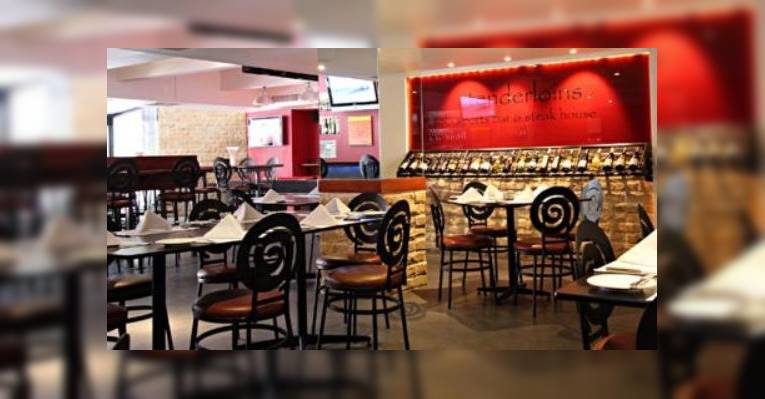 Снимок Tenderloins Sports Bar & Steak House, Бангкок