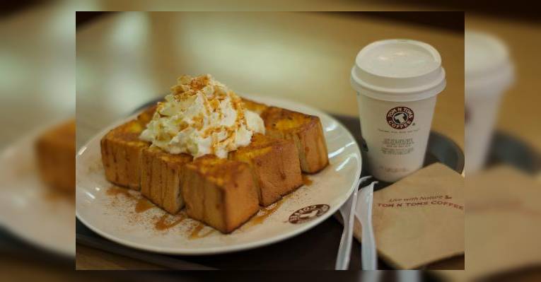 Снимок Tom N Toms Coffee, Бангкок