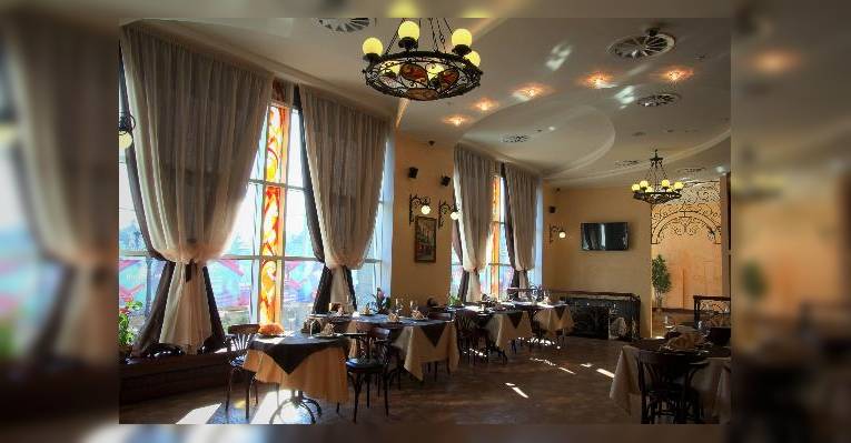 el Asado tango&grill — место, где подают вкусные стейки с изысканным вином