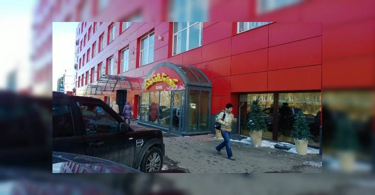 Вход в ресторан