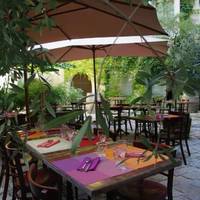 Le Patio Littr?