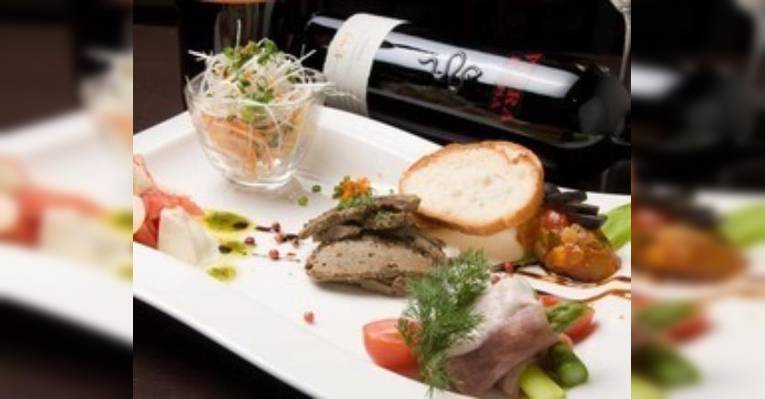 Снимок Creative Italian cuisine Chabbutoria, Синагава