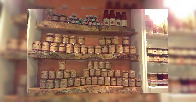 продукты в продаже