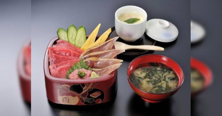 Снимок Isomaru Atami Heiwadori, Атами