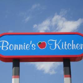 Bonnie's Kitchen- Garden City Travel Plaza