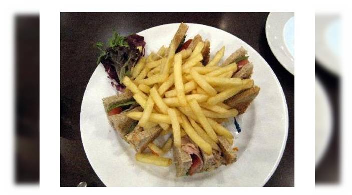 Снимок Sandwich Club Restaurant & Cafeteria, Дубай
