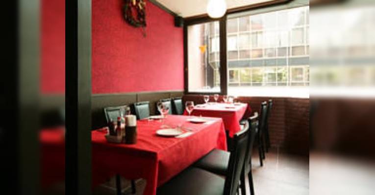 Снимок bistro Ardire Akasaka, Минато