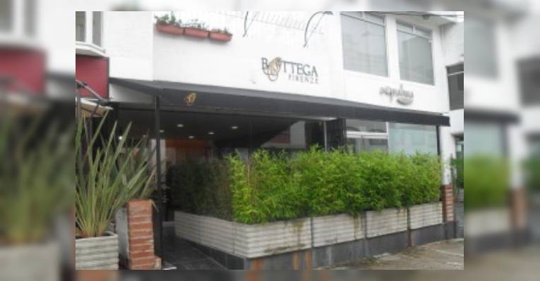 Снимок Bottega Firenze, Богота