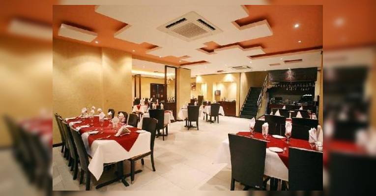 Снимок Aalishan Indian Restaurant, Доха