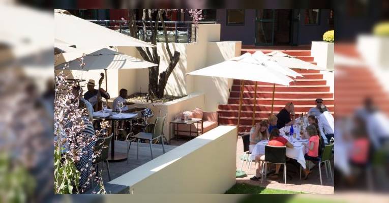 Снимок Ten Bompas Restaurant, Йоханнесбург