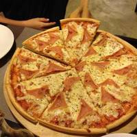 Pizzeria Argentina La Escondida