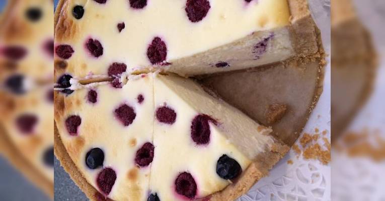 Cheesecake :)) ням ням ;)