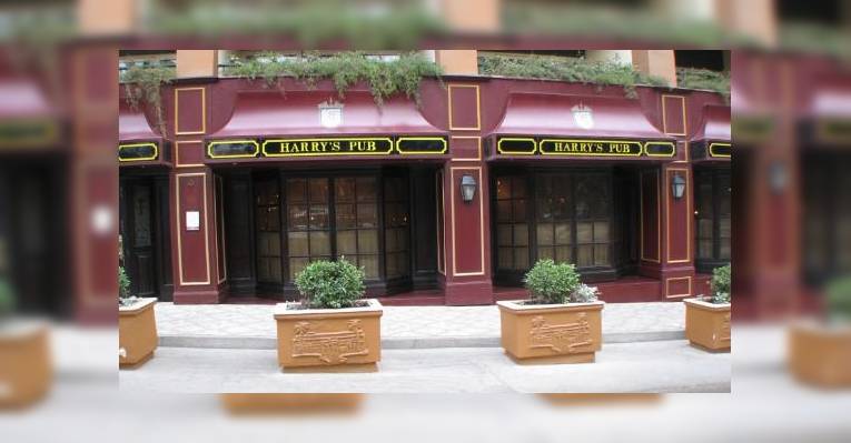 Снимок Harry's Pub, Каир