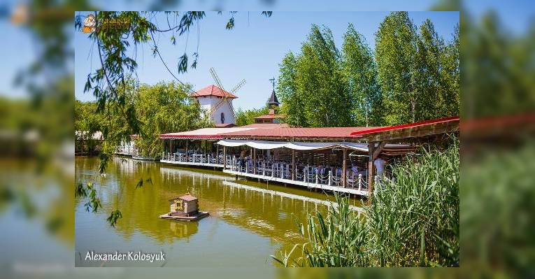Летняя площадка на воде