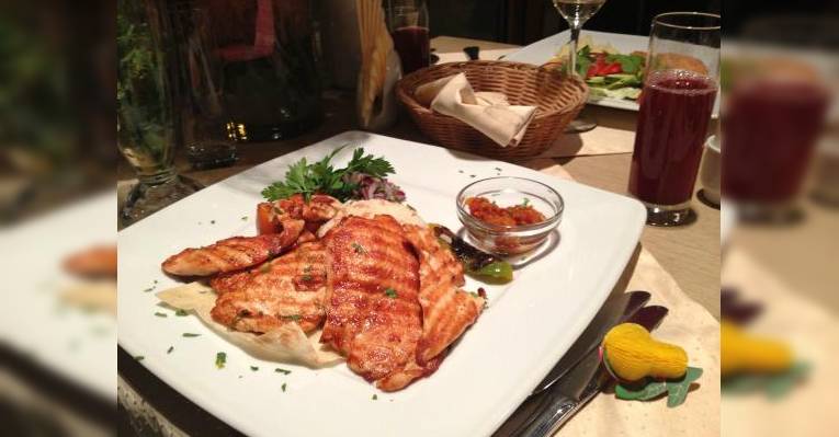Что-то из курицы (название не помню.., но сын сказал, что очень вкусно)