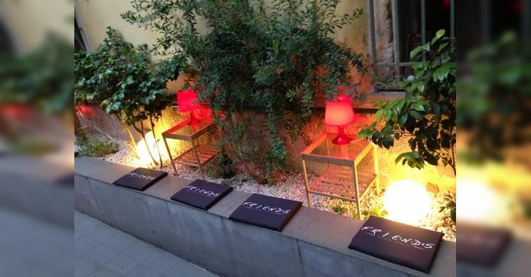Изображение Friends Cafe Restaurant Garden Bar, Салерно
