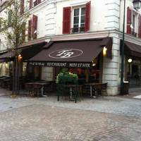 Le Tire Bouchon