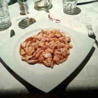 Ristorante Pizzeria YI JI